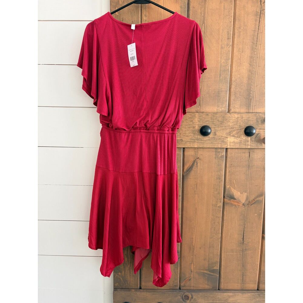 NWT Willow and Root Short Sleeve Dress